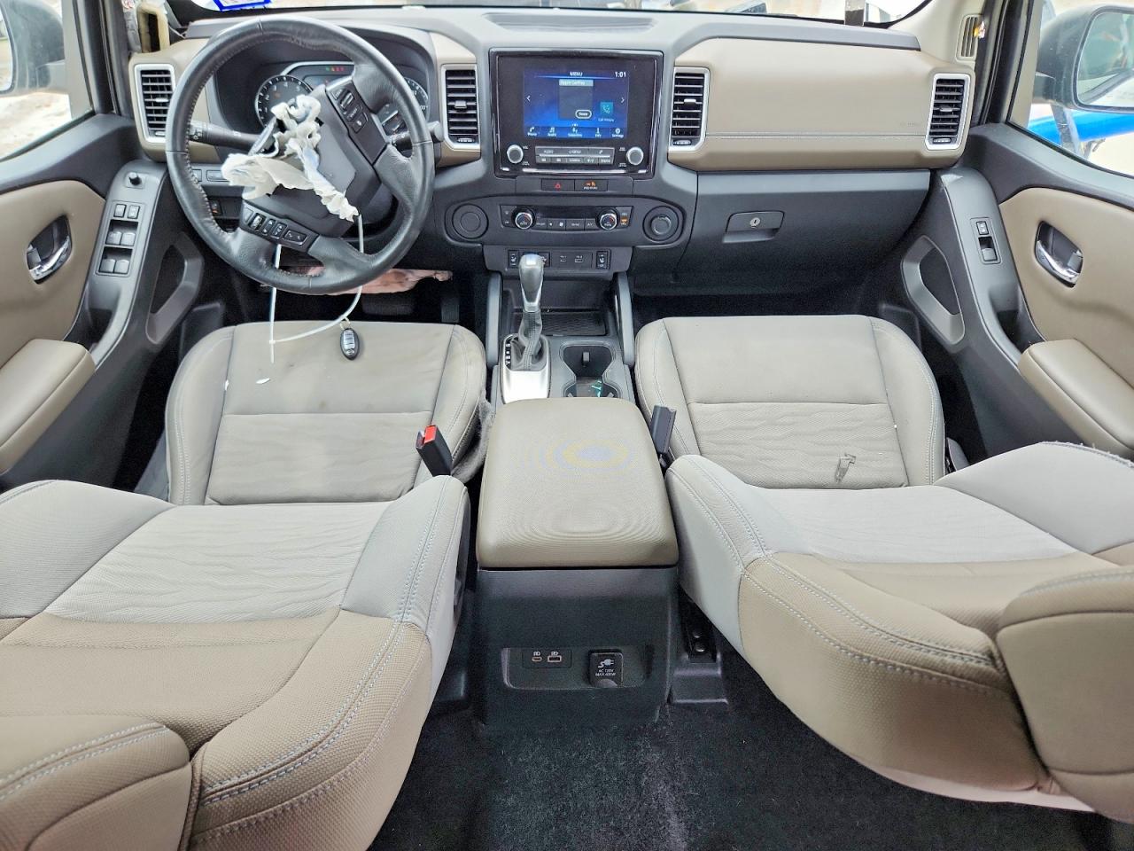 Nissan Frontier Sv