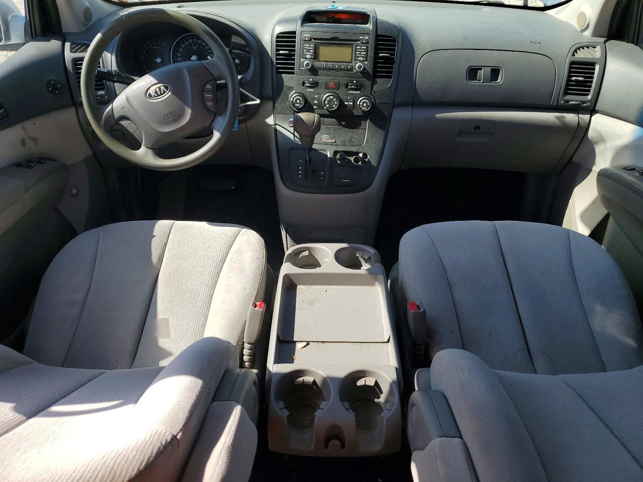 Kia Sedona Lx