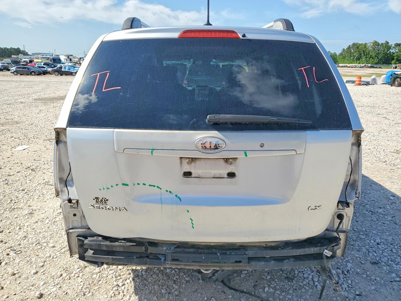 Kia Sedona Lx