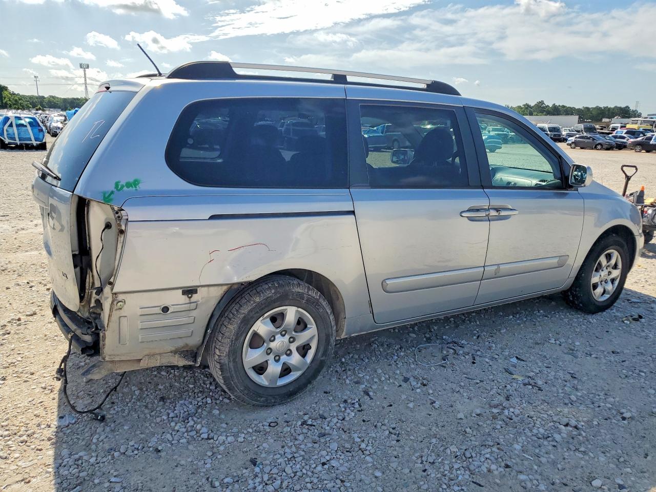 Kia Sedona Lx