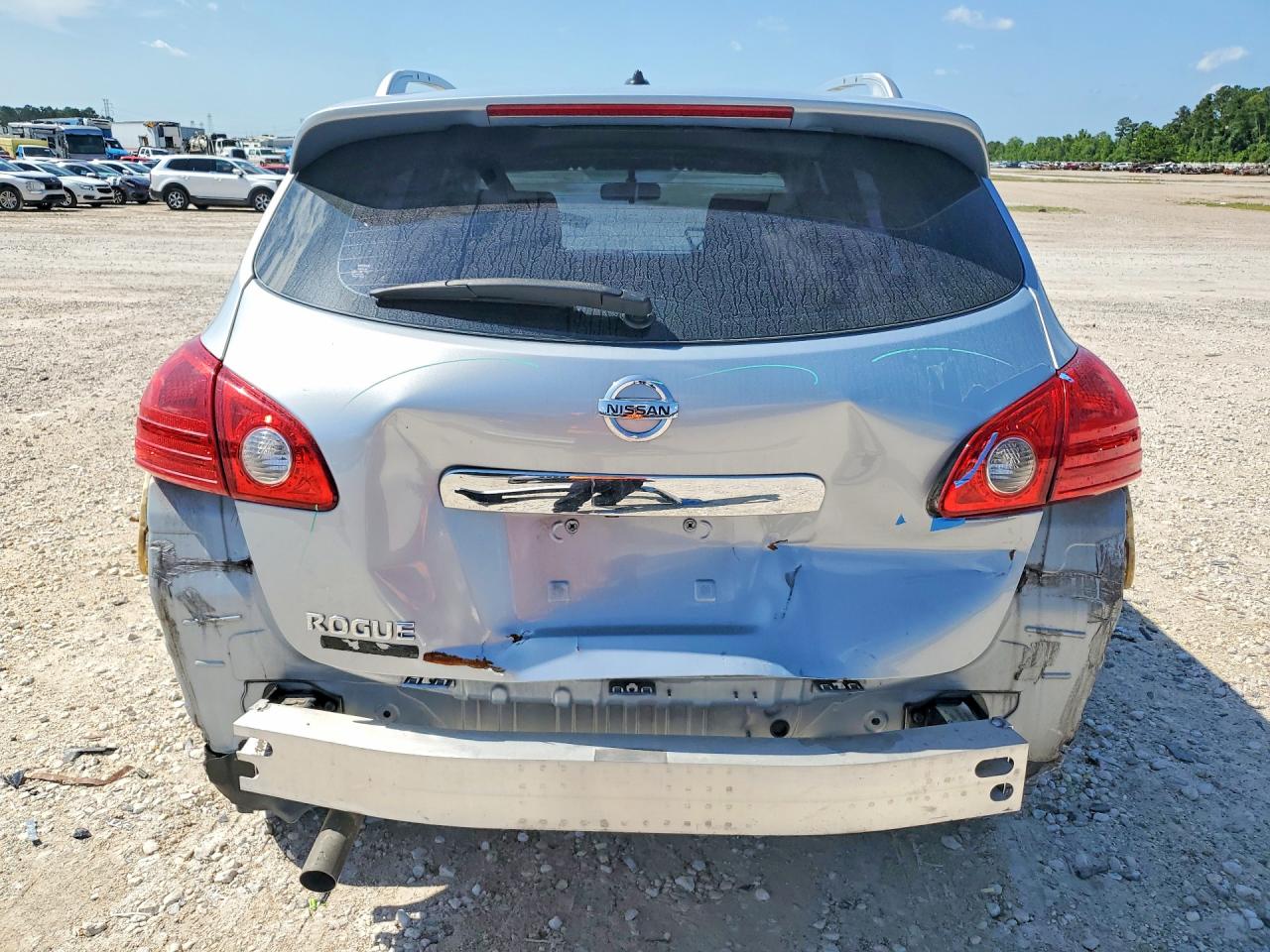 Nissan Rogue S