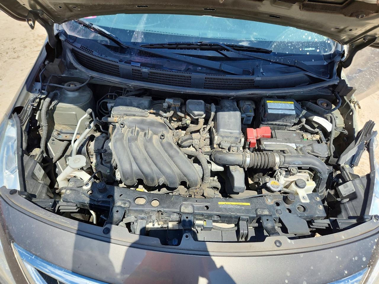 Nissan Versa 1.6 Sv