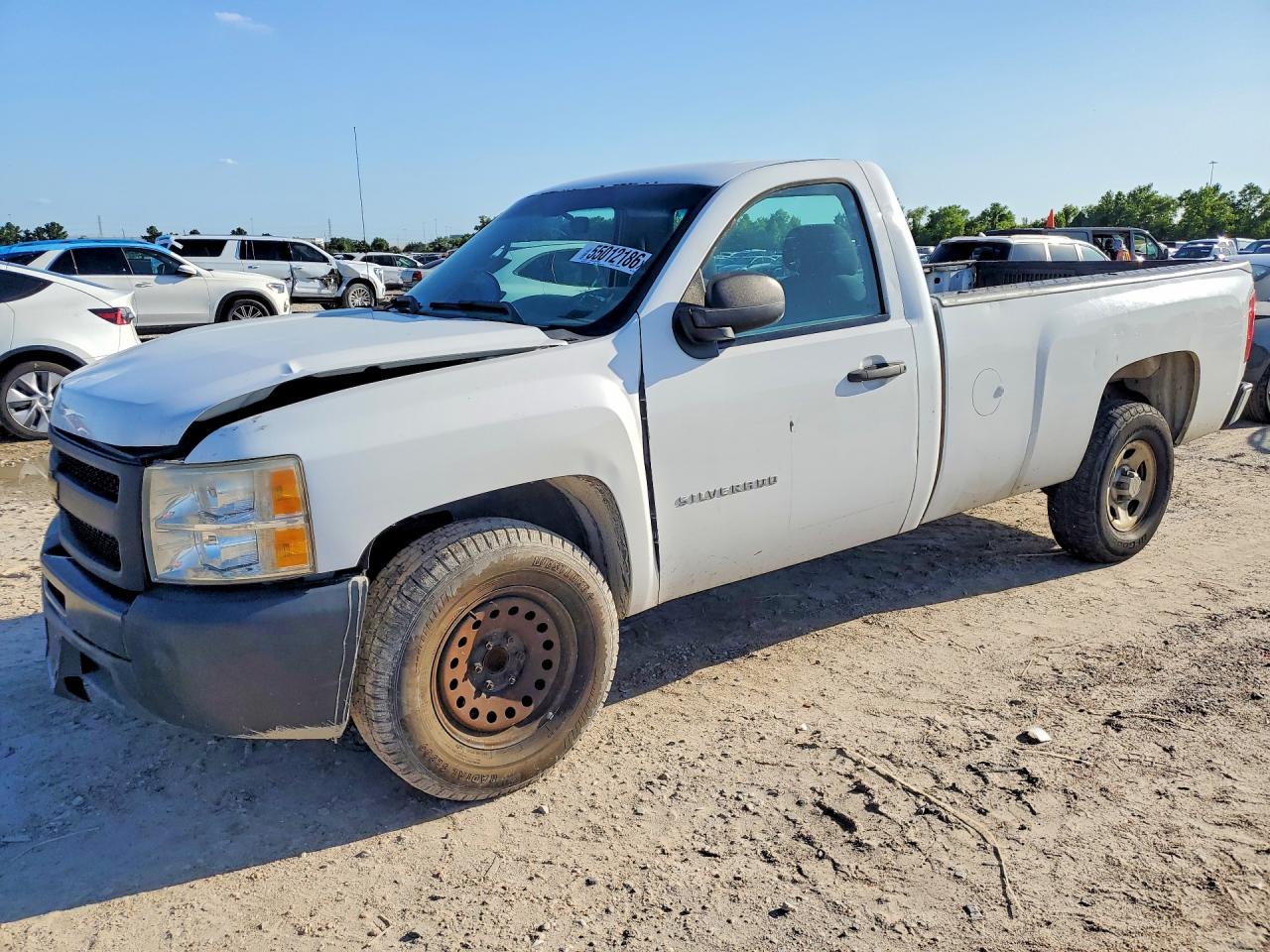 Salvage Chevrolet Silverado Image