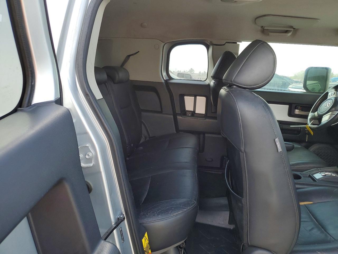Toyota FJ Cruiser Base