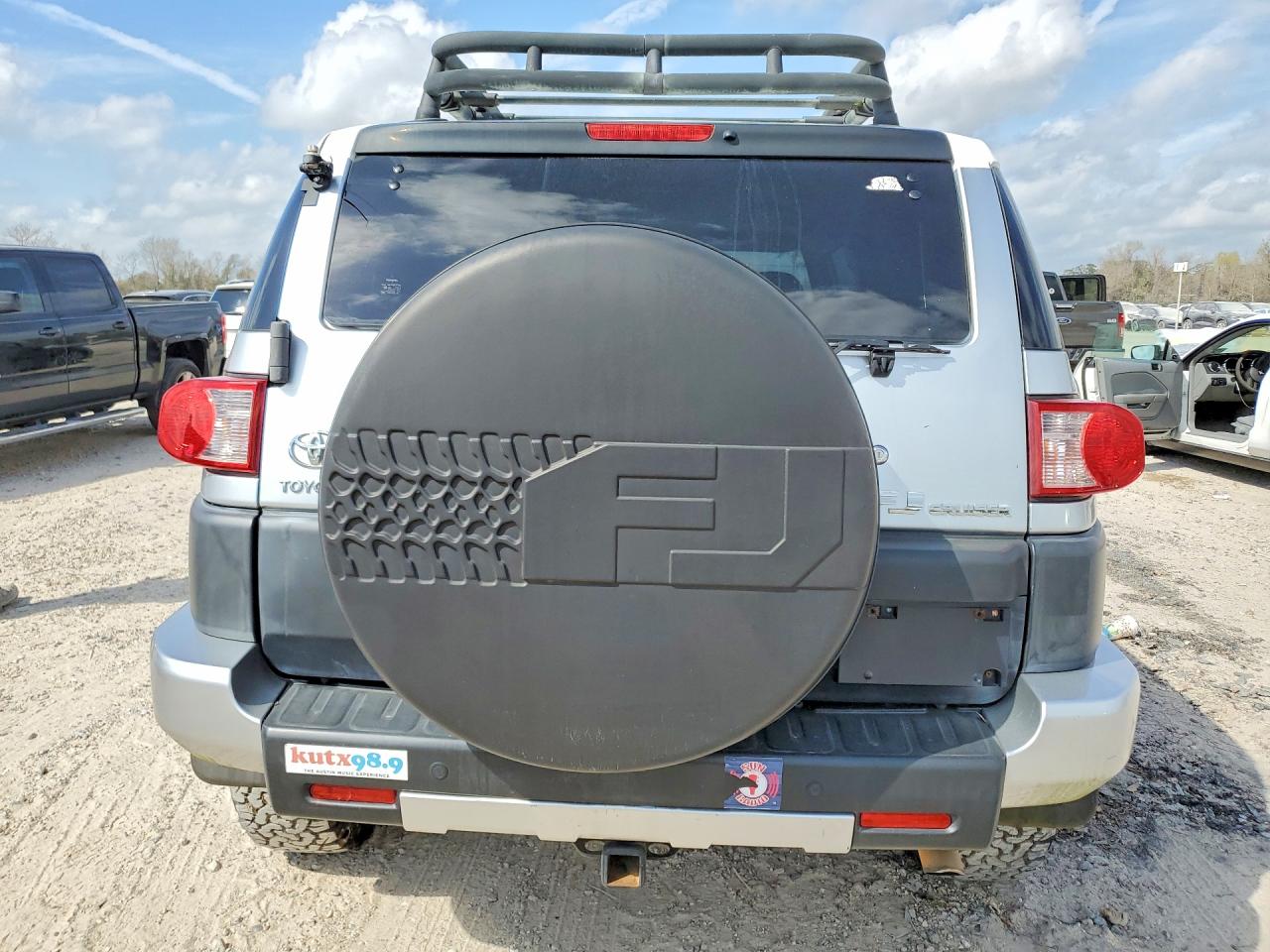 Toyota FJ Cruiser Base