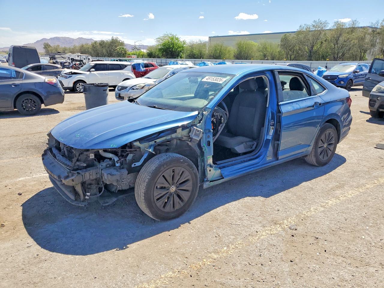 Salvage Volkswagen Jetta Image