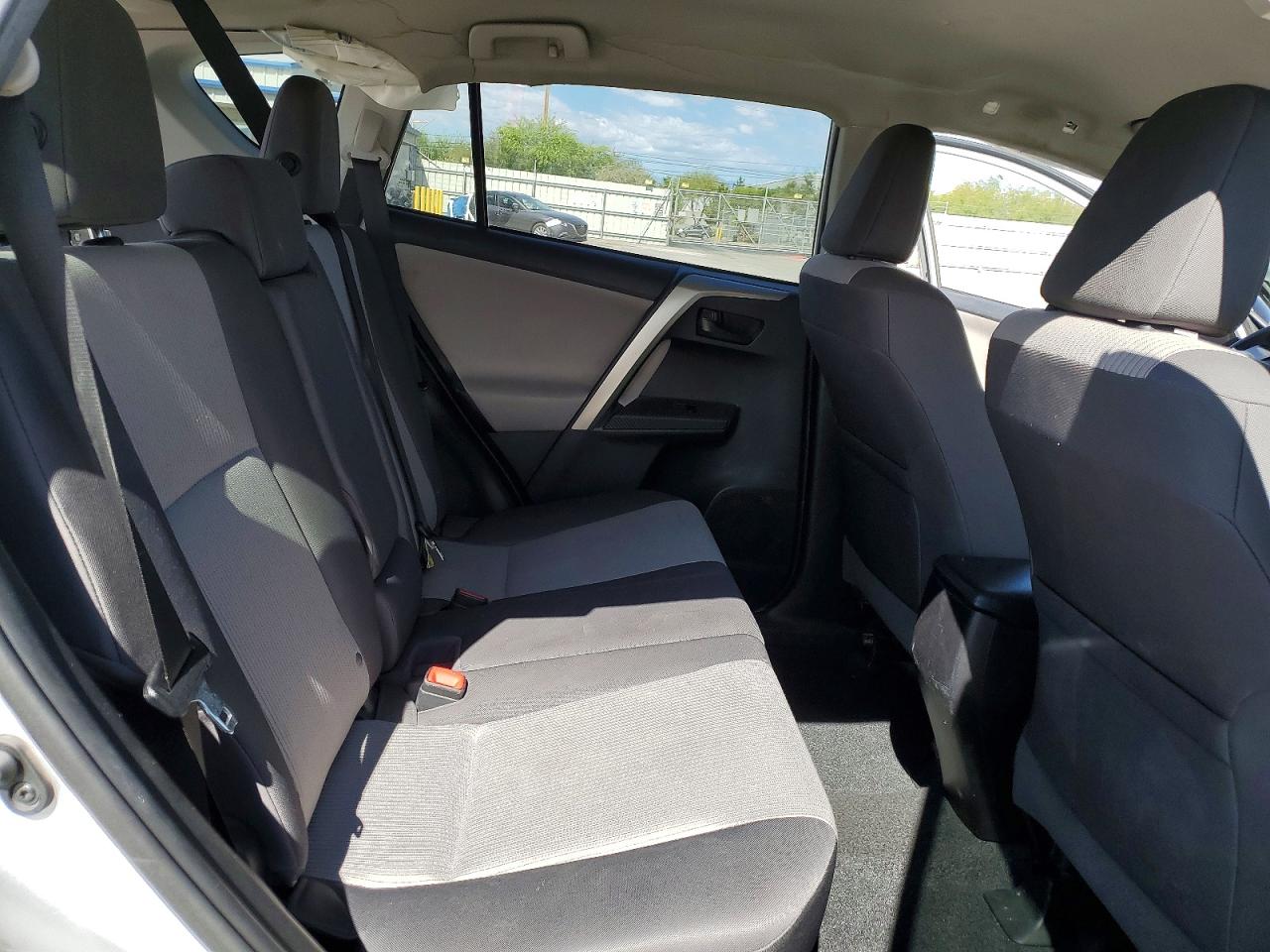 Toyota RAV4 Le