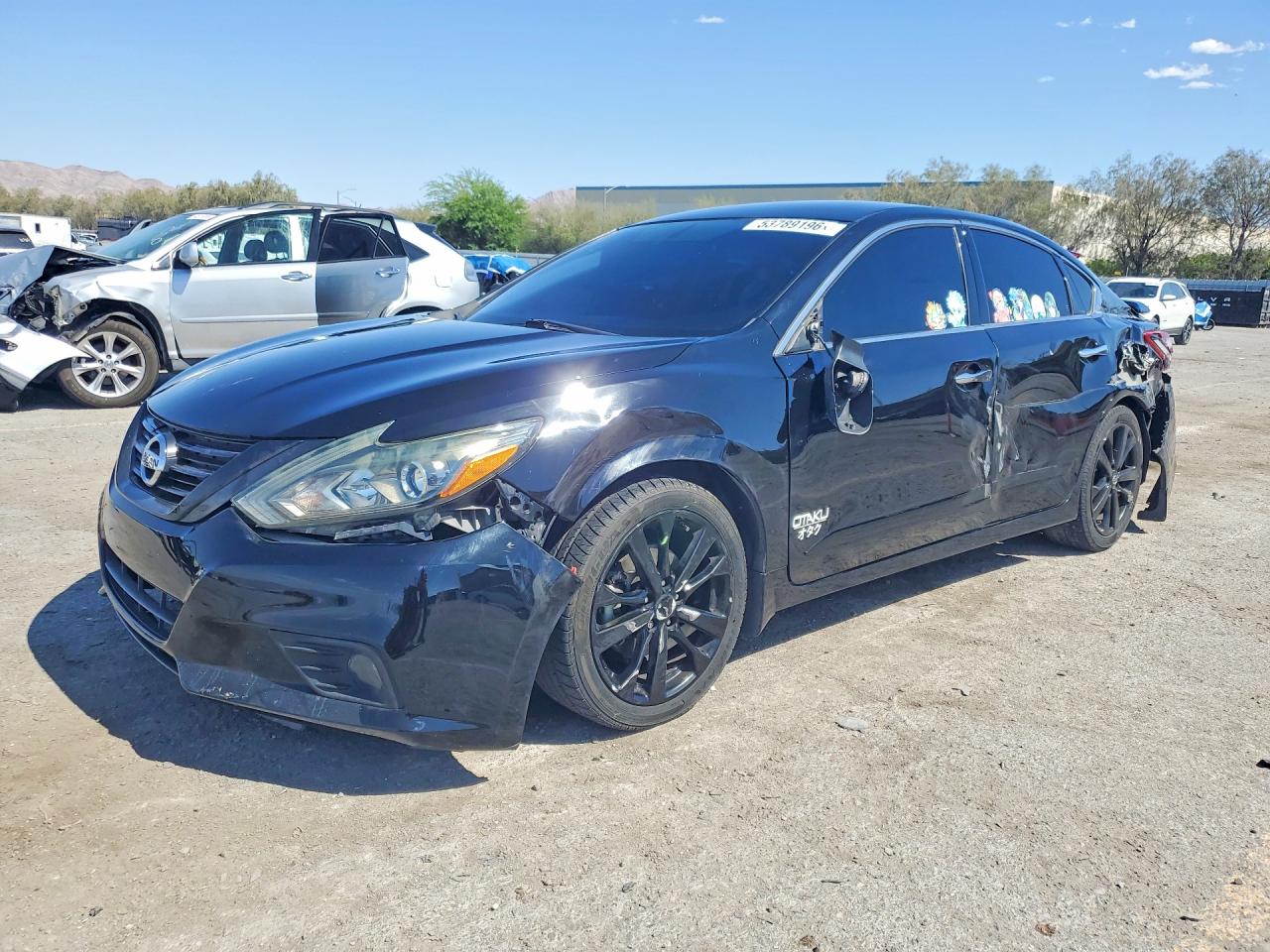 Salvage Nissan Altima Image