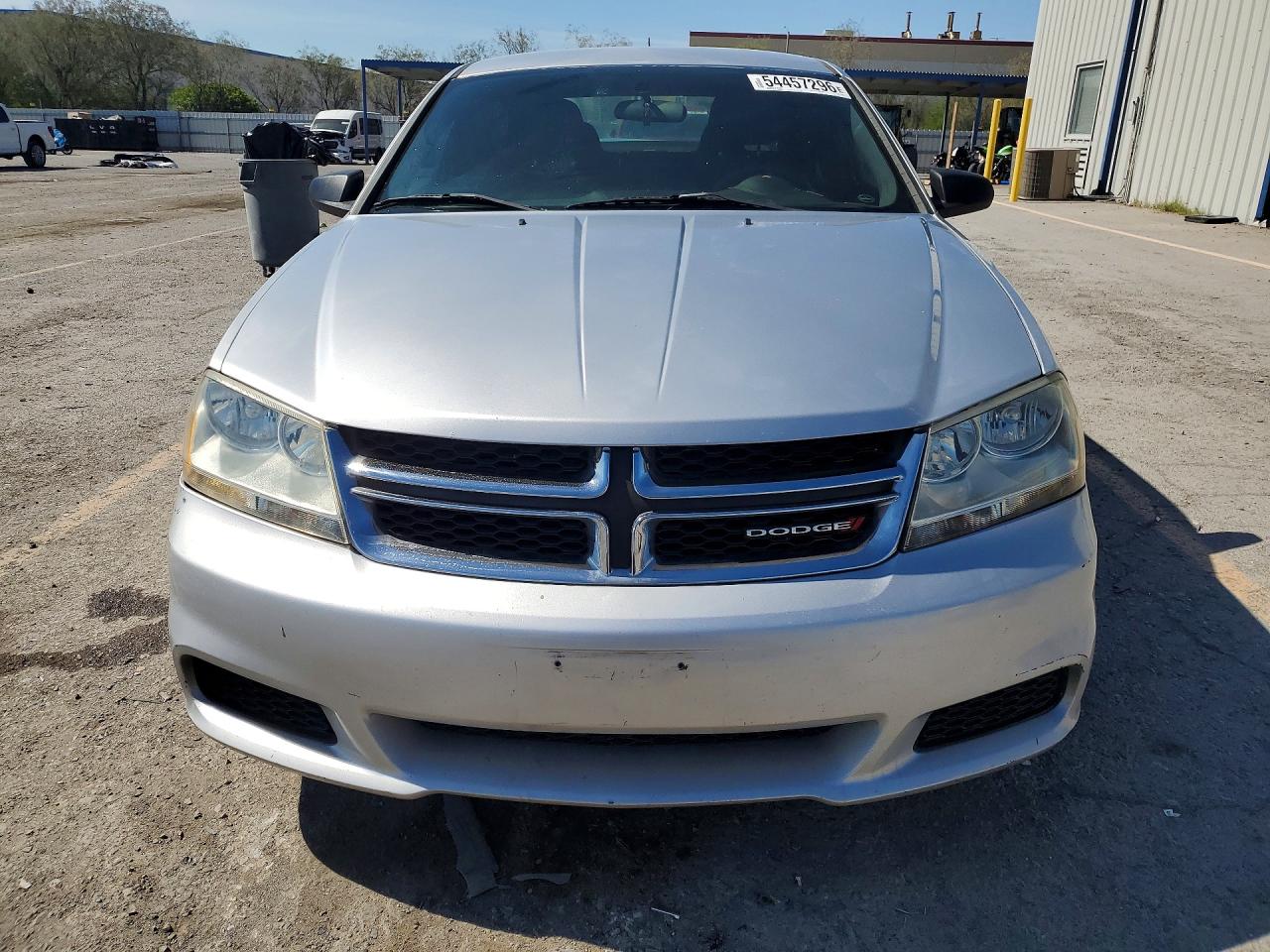Dodge Avenger Se
