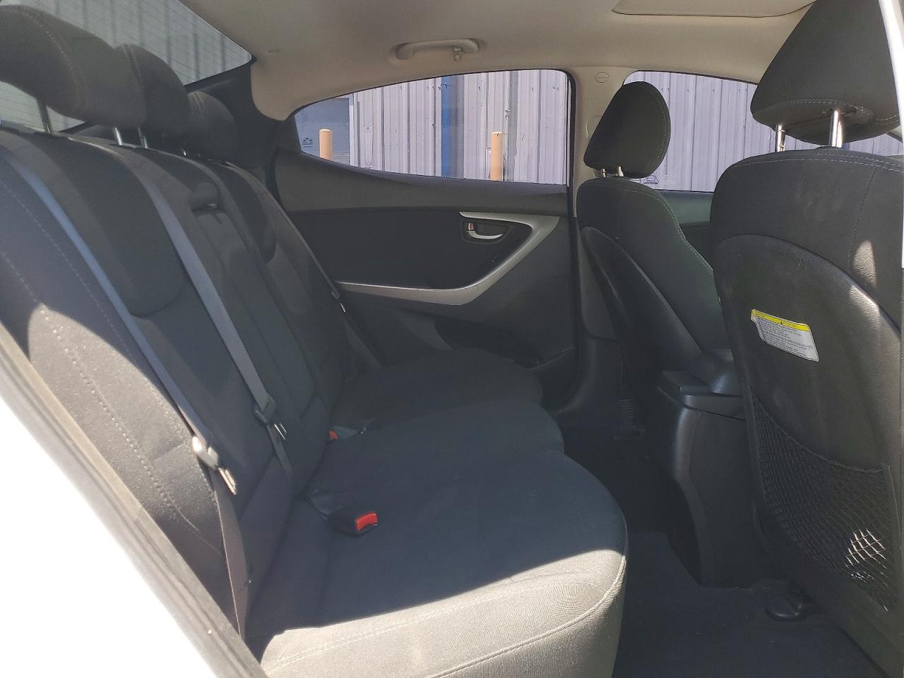 Hyundai ELANTRA Se