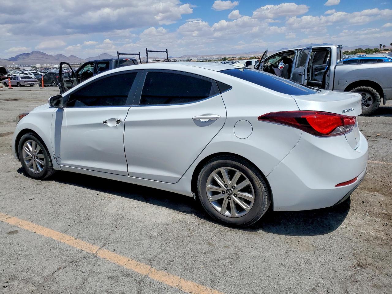 Hyundai ELANTRA Se