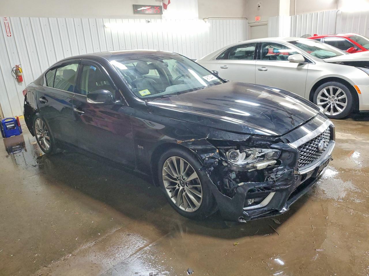 INFINITI Q50 3.0t Luxe