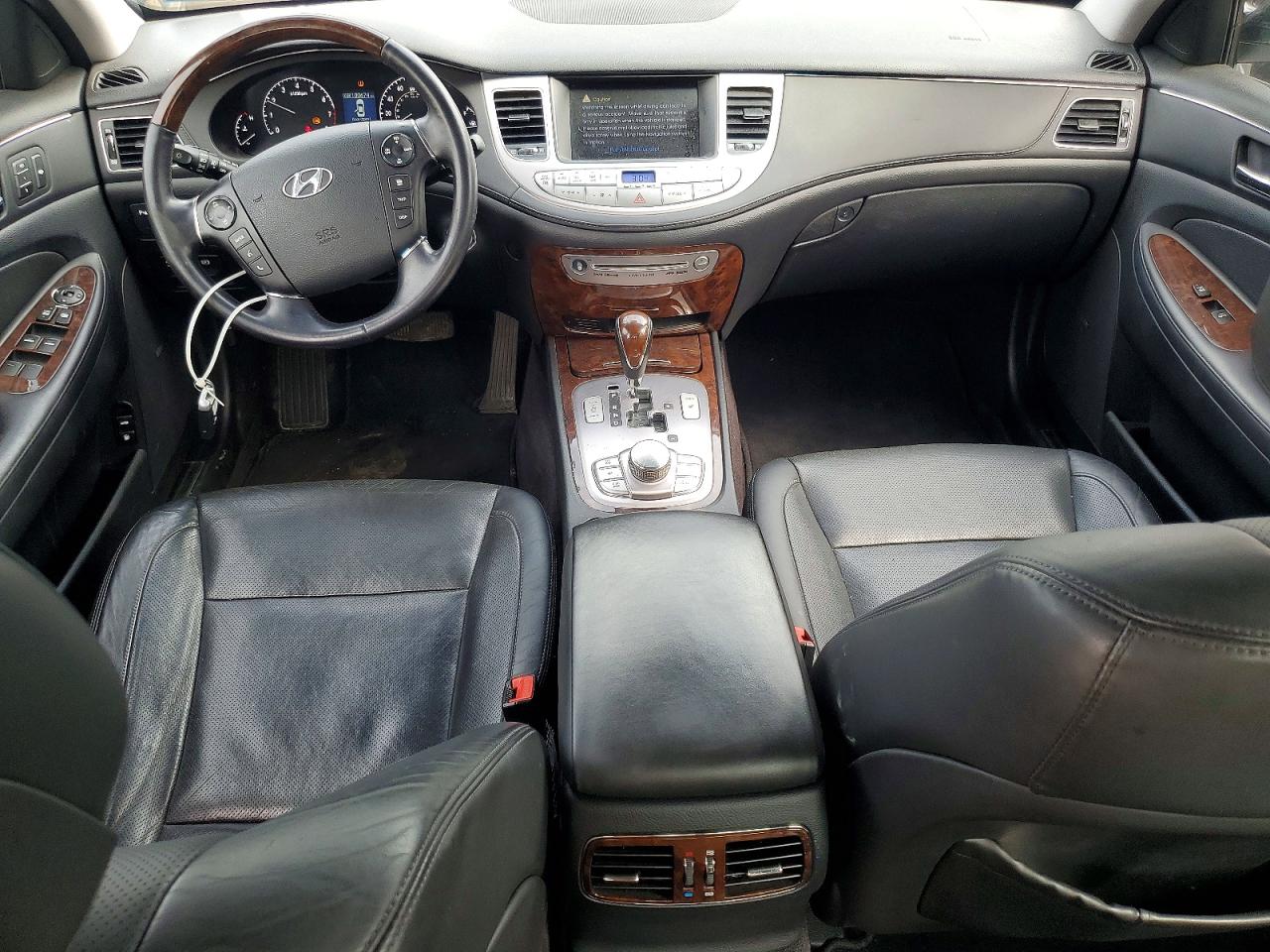 Hyundai Genesis 4.6l