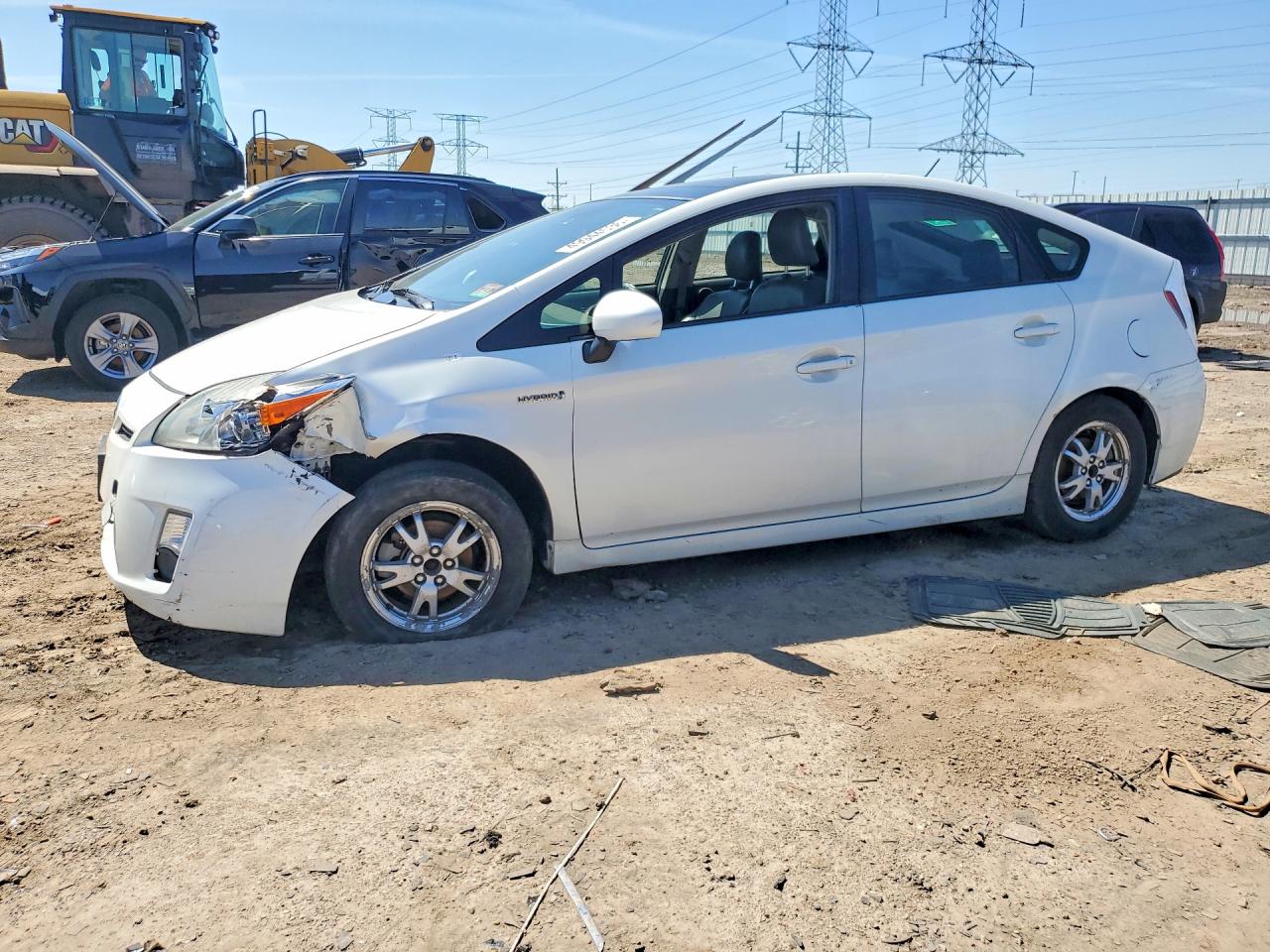 Salvage Toyota Prius Image