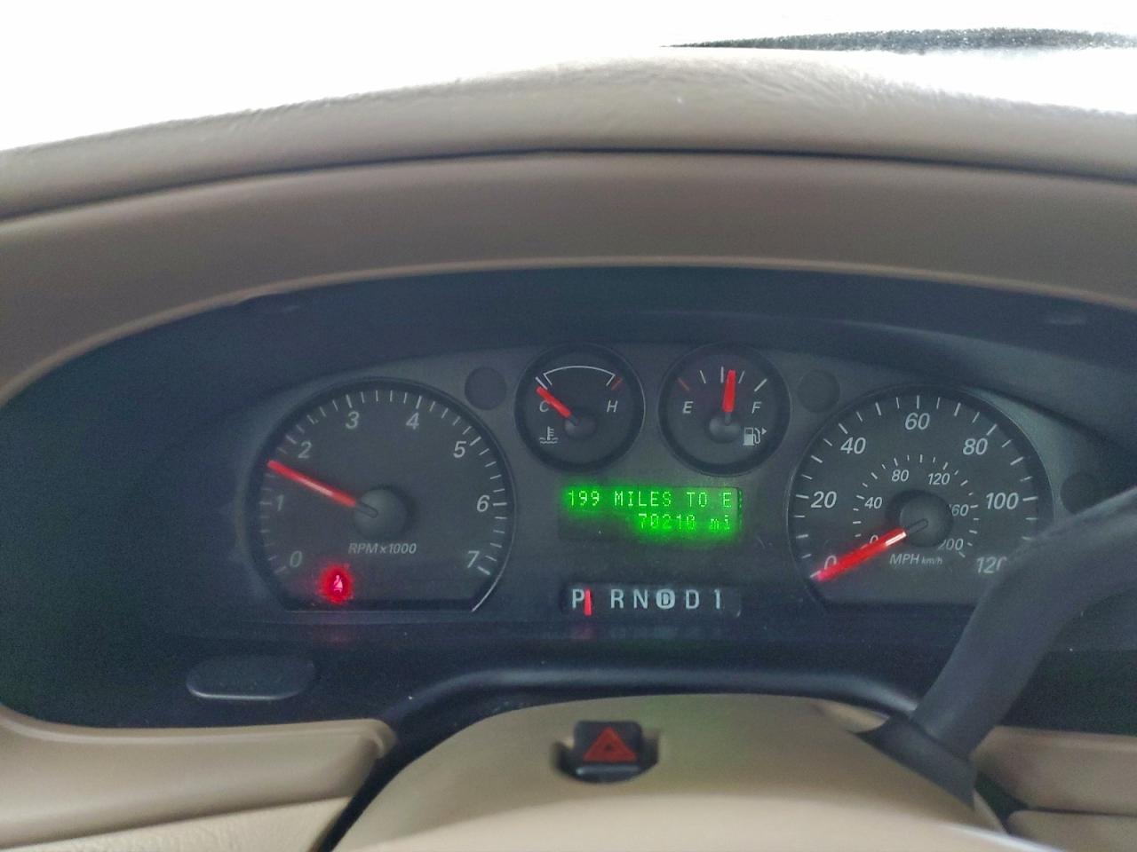 Ford Taurus Se