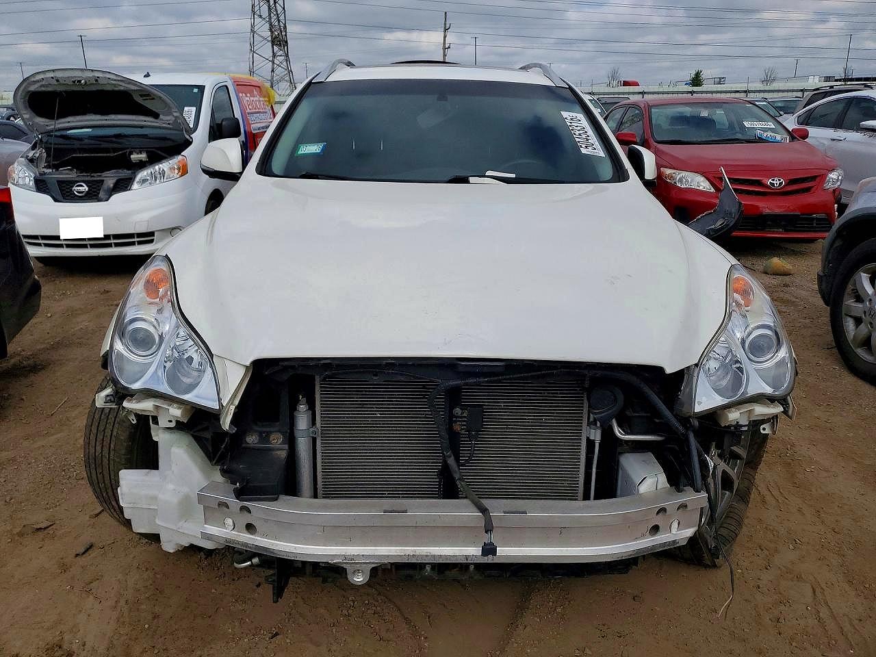 INFINITI Qx Base