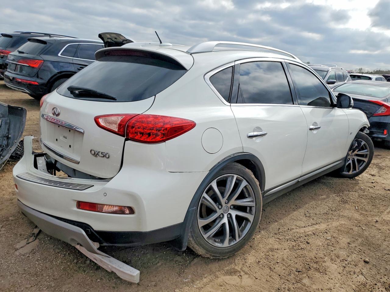 INFINITI Qx Base
