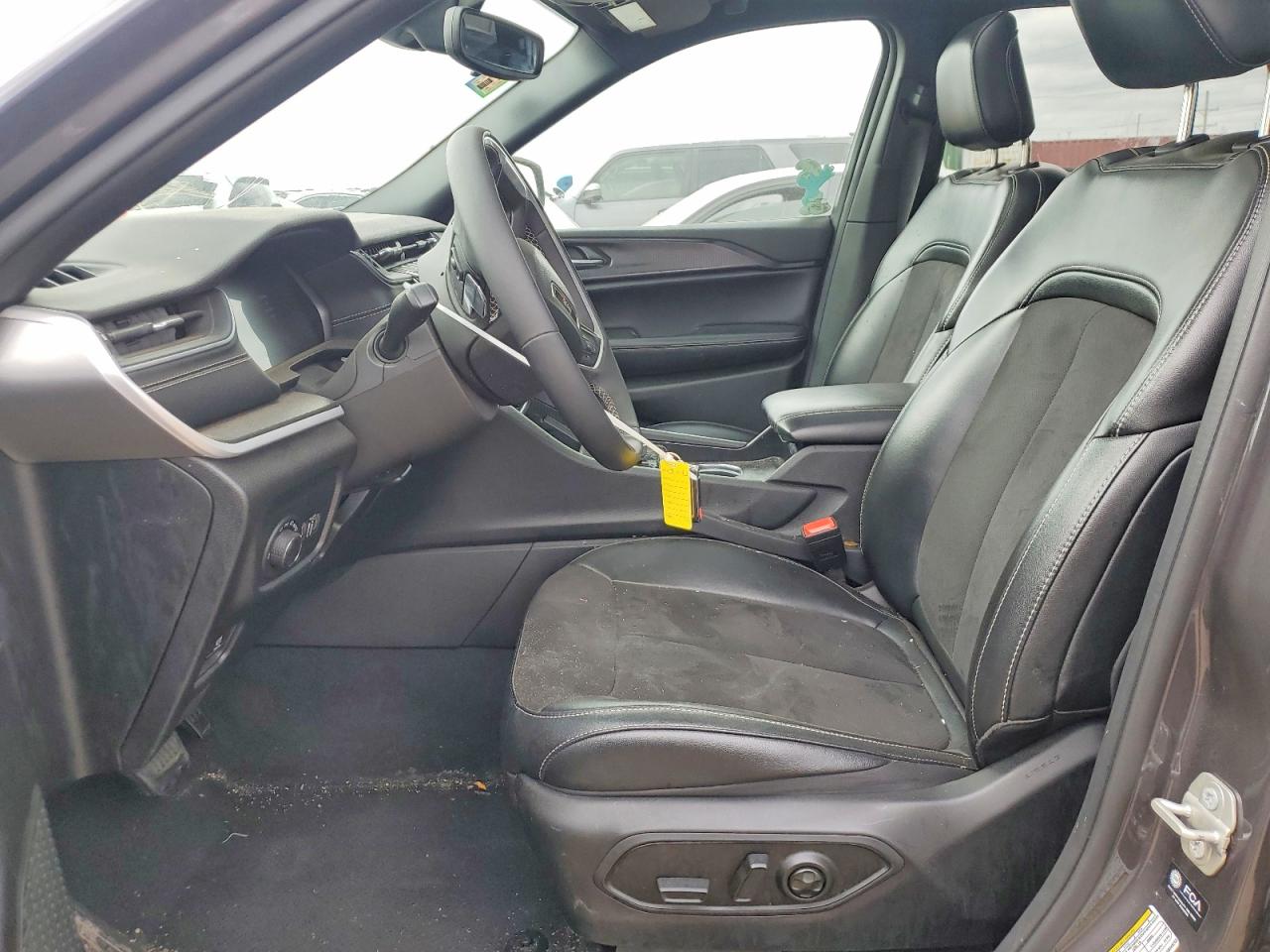 Jeep Cherokee L Laredo