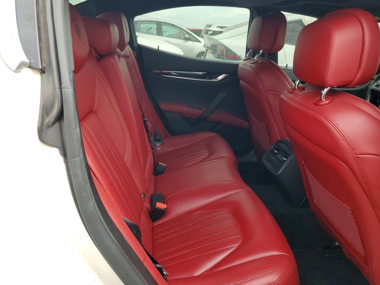 Maserati Ghibli S