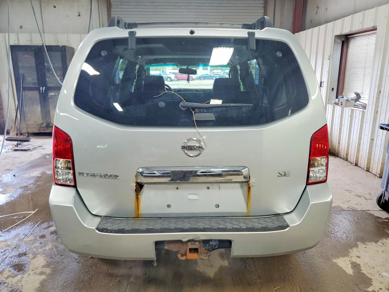 Nissan Pathfinder S
