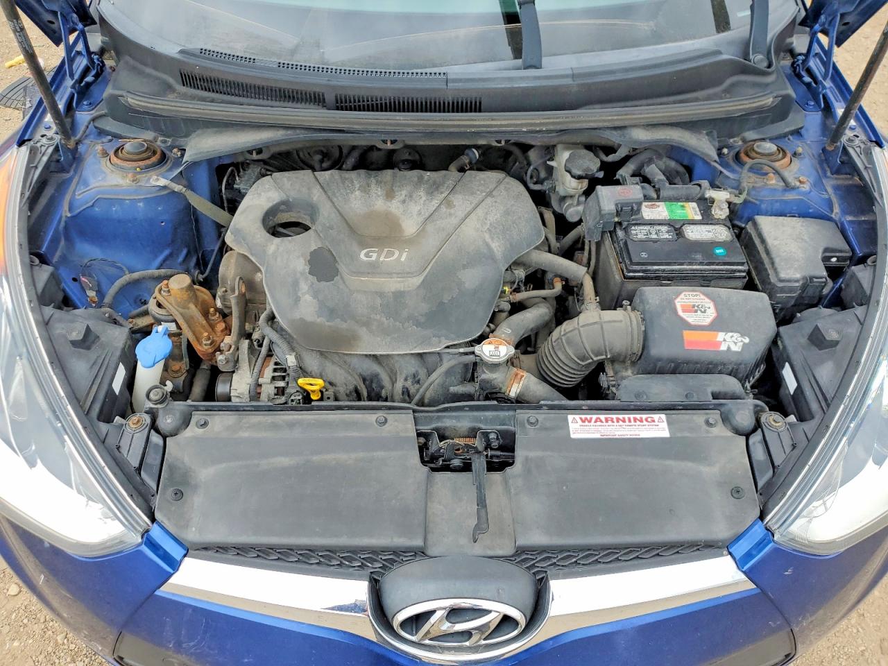 Hyundai VELOSTER Base