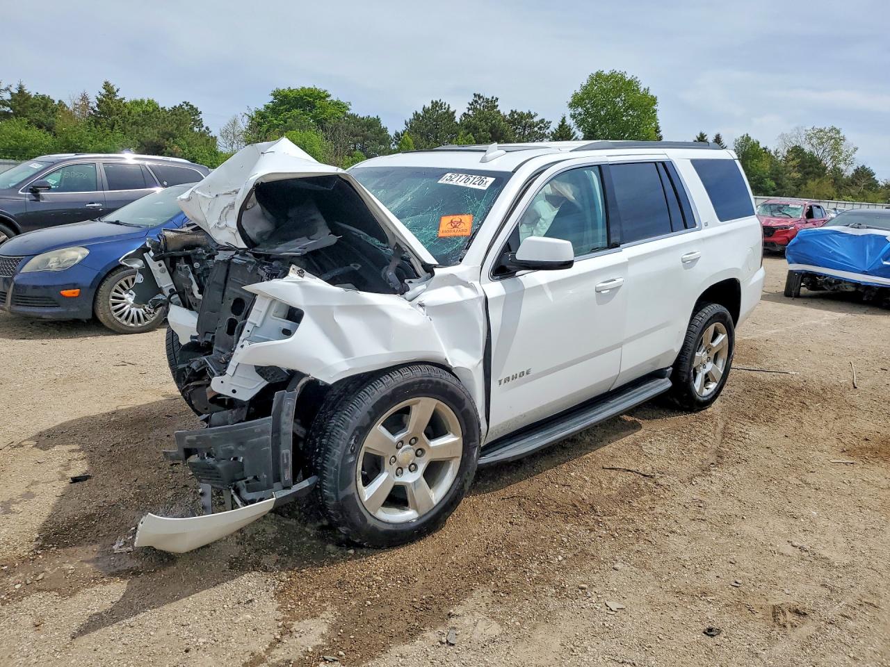 Salvage Chevrolet Tahoe Image