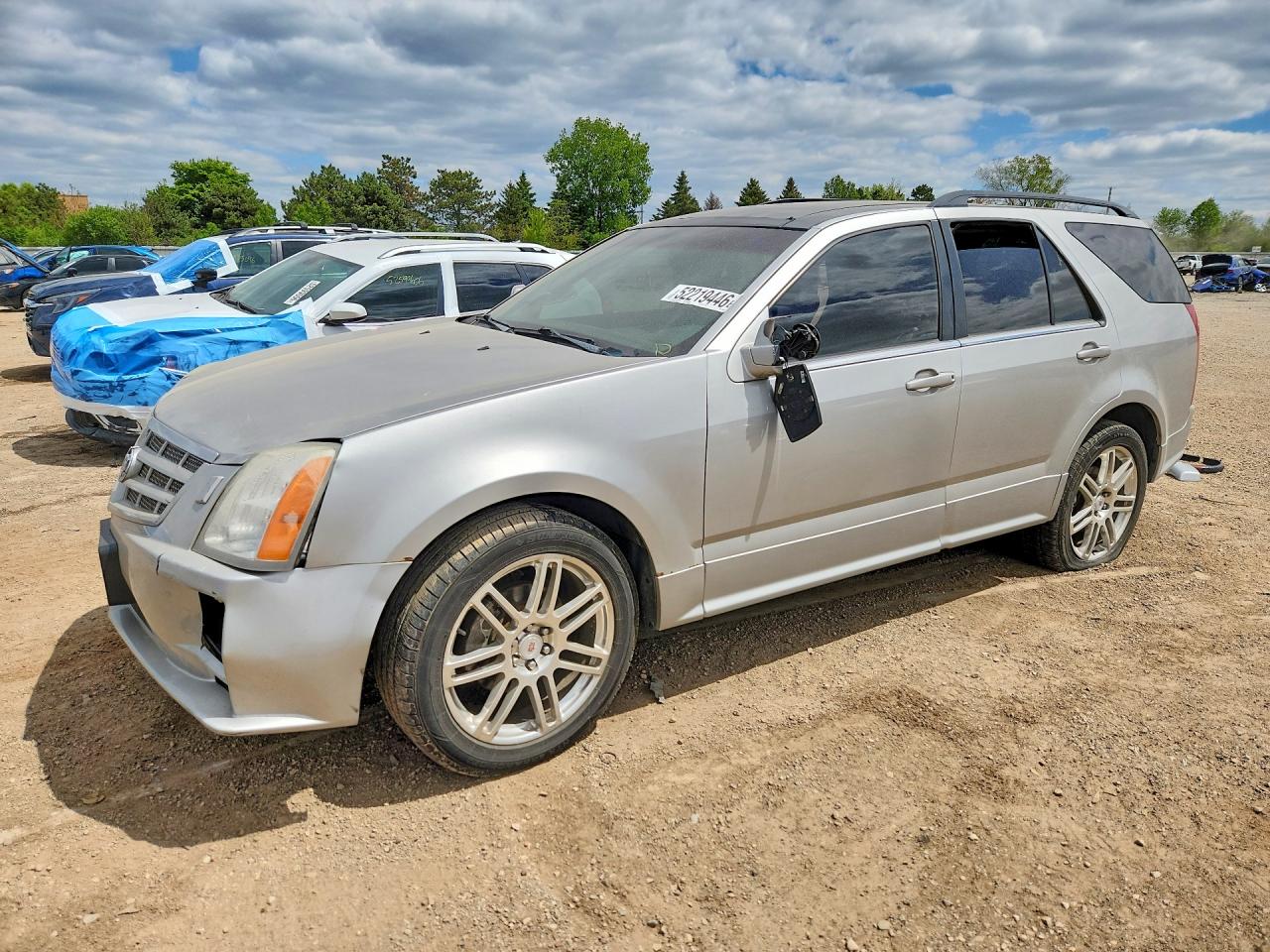 Salvage Cadillac SRX Image