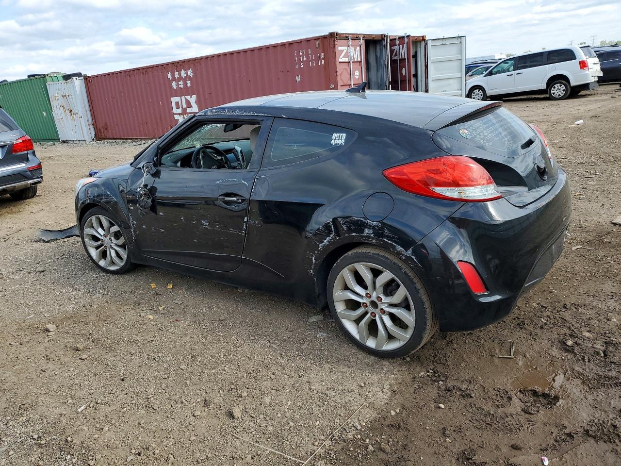 Hyundai VELOSTER Base
