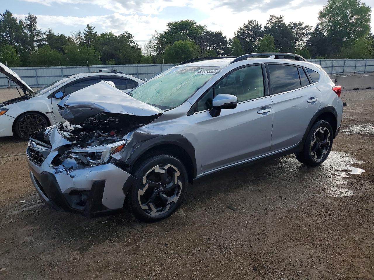 Salvage Subaru Crosstrek Image