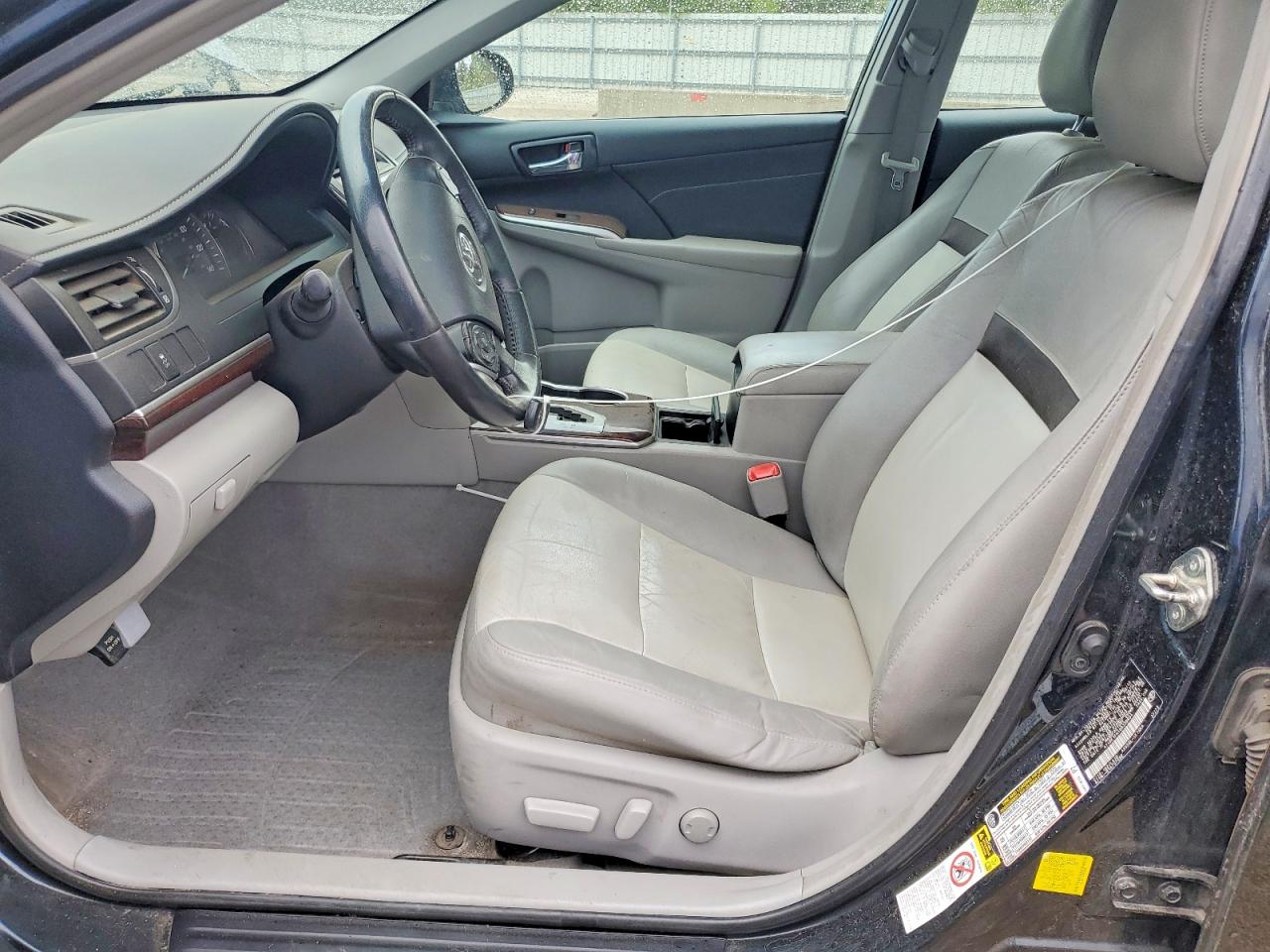Toyota Camry Xle