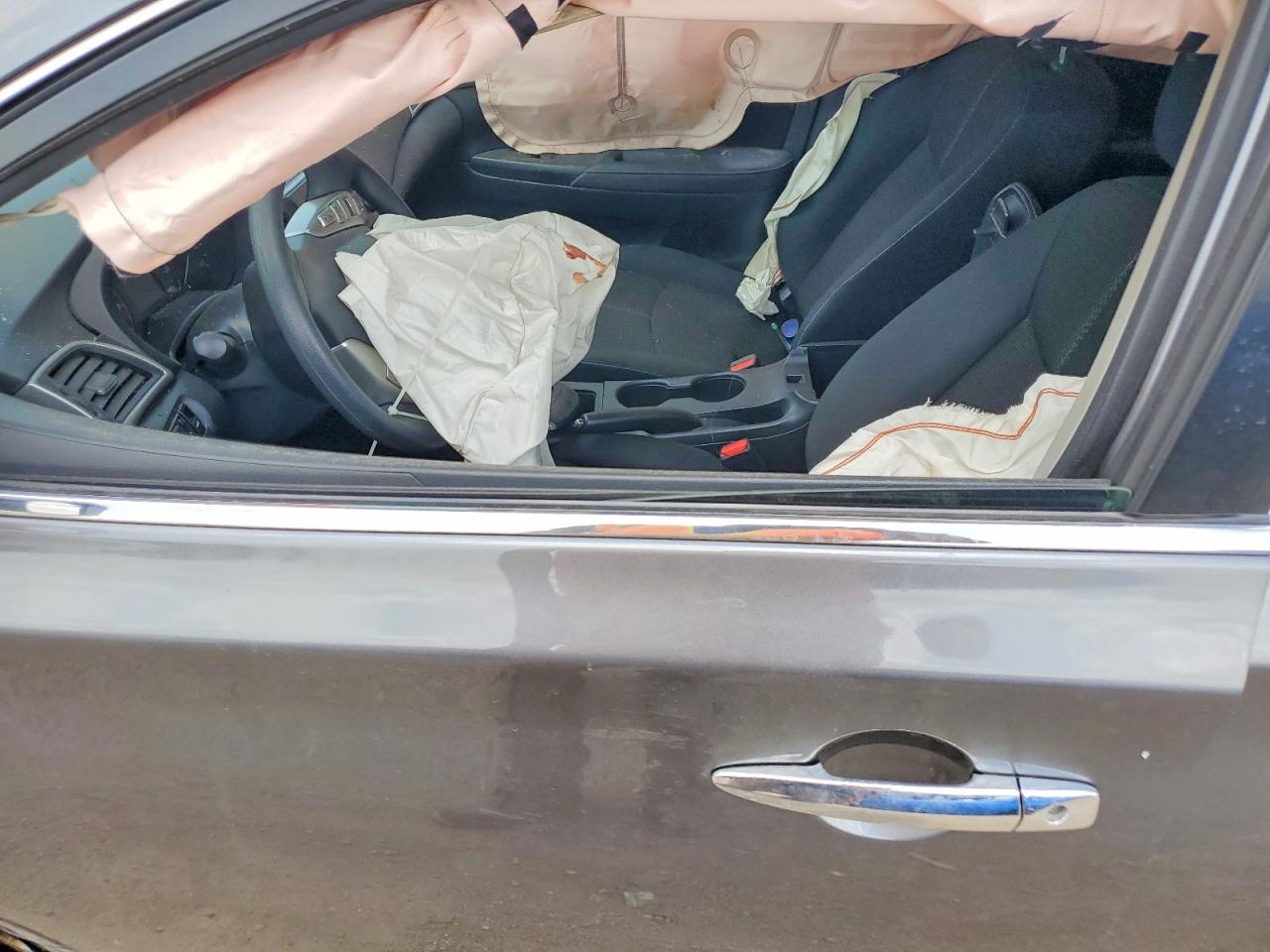 Nissan Sentra S