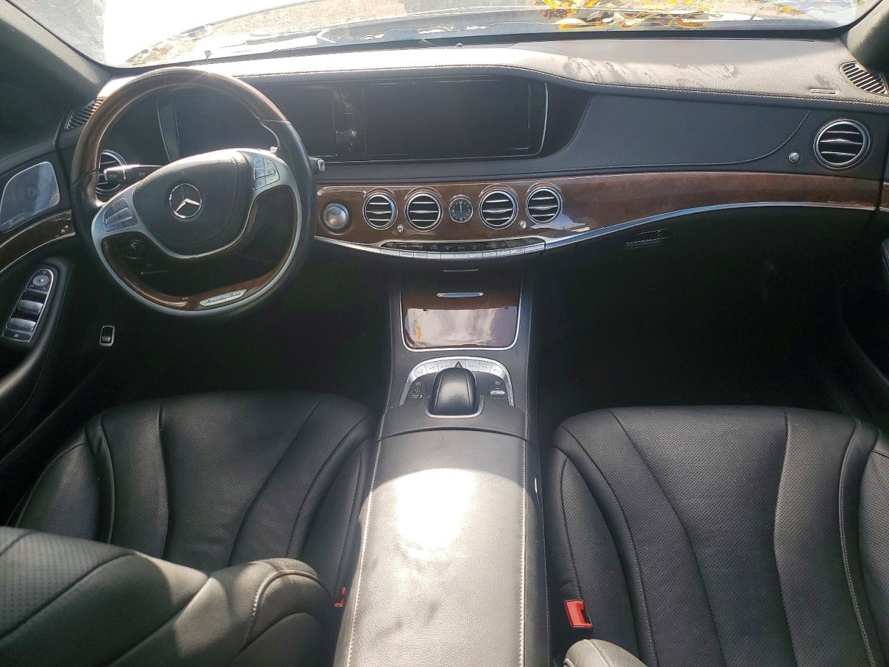 Mercedes-Benz S-Class 550 4matic
