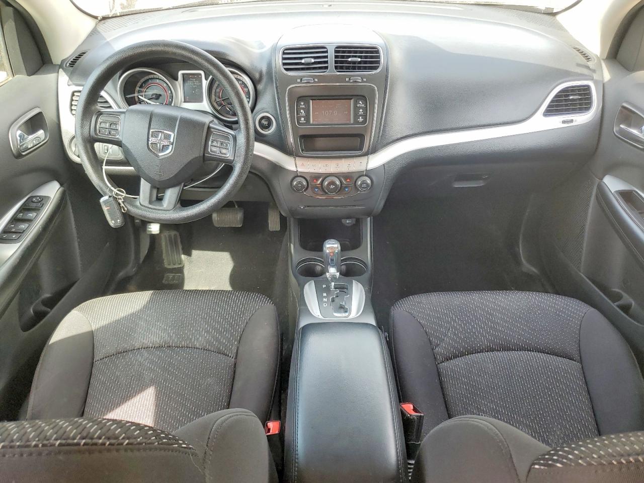 Dodge Journey Se