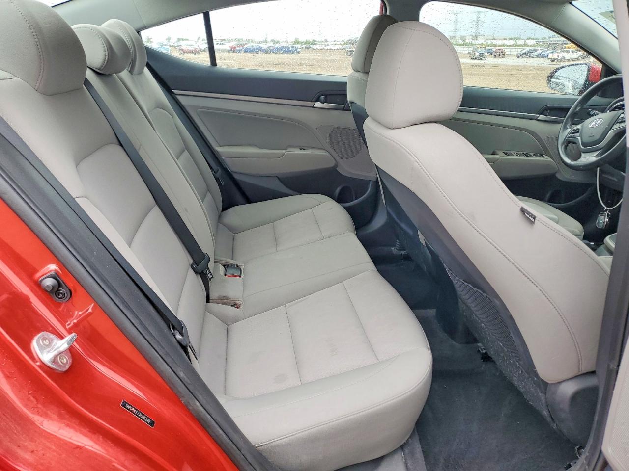 Hyundai ELANTRA Value Edition