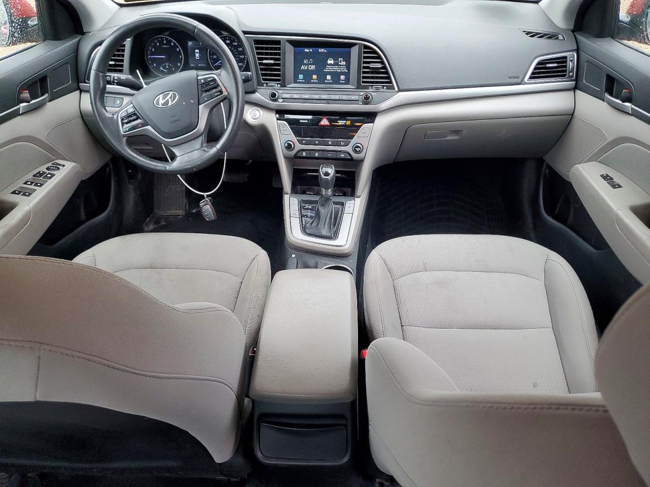 Hyundai ELANTRA Value Edition