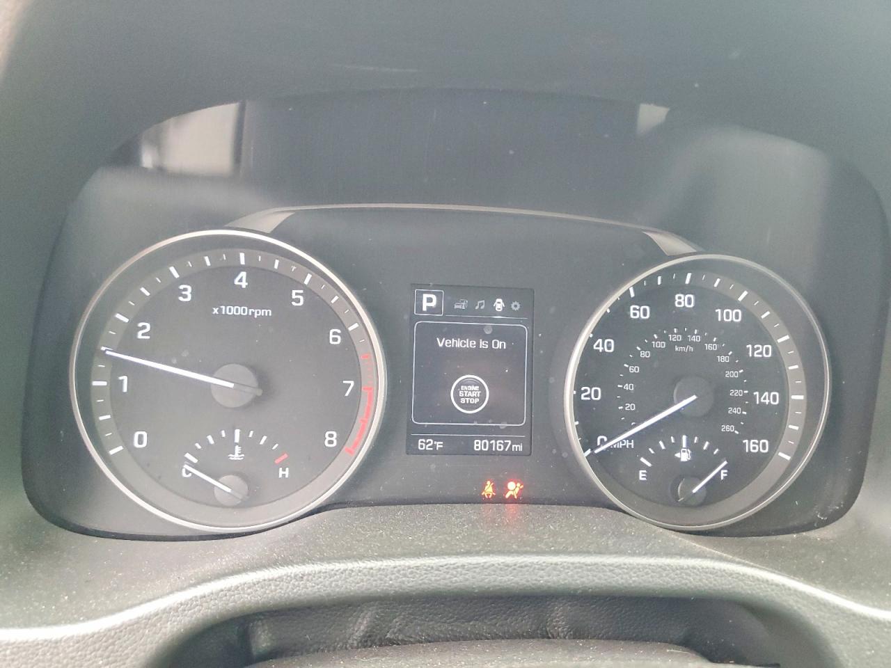 Hyundai ELANTRA Value Edition