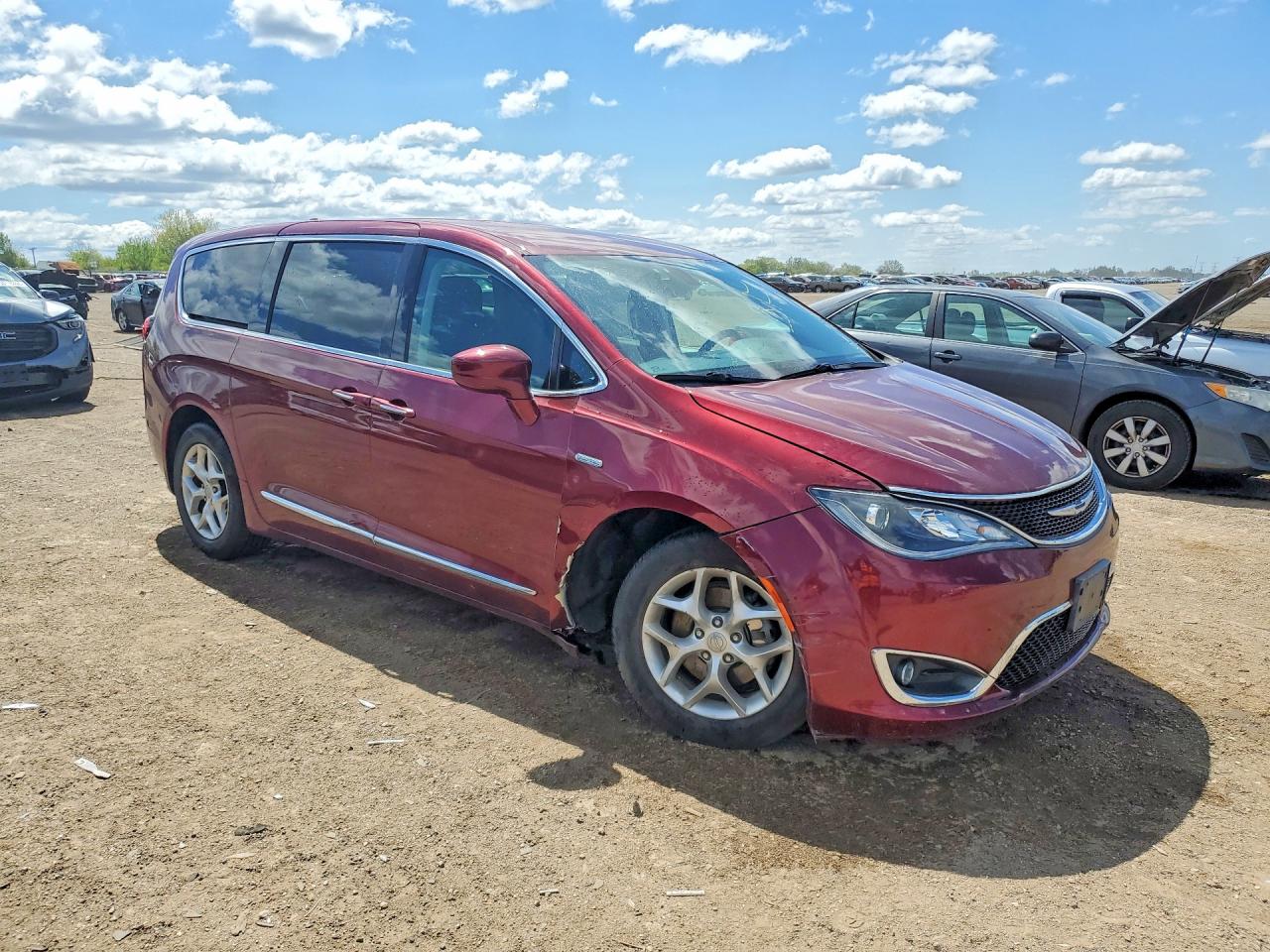 Chrysler Pacifica Touring Plus