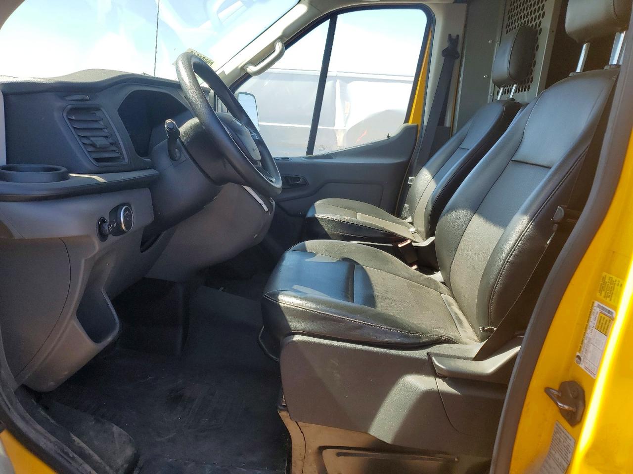 Ford Transit T-250