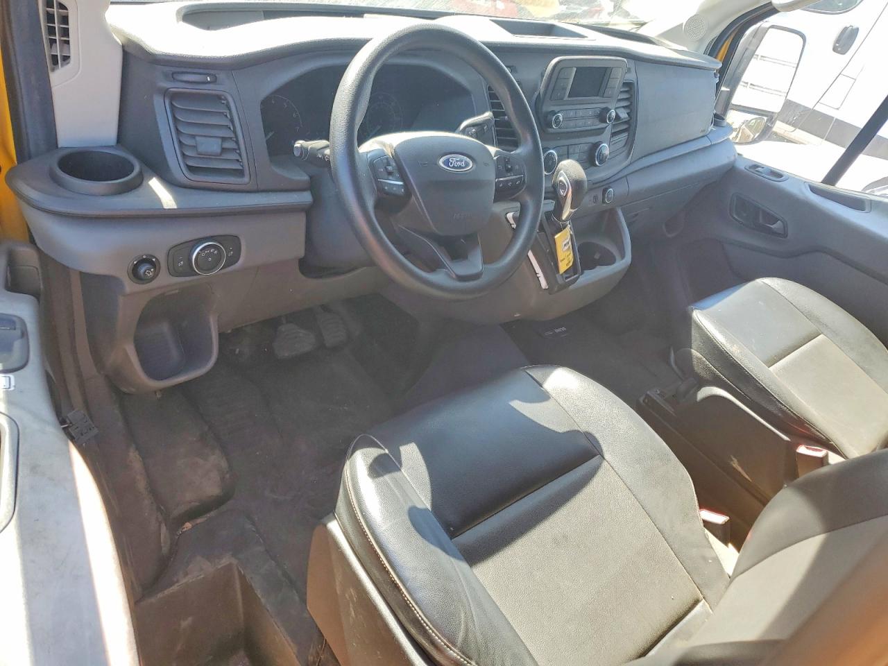 Ford Transit T-250