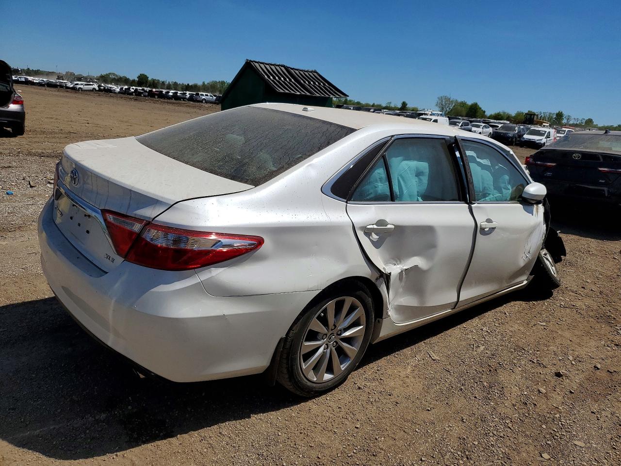 Toyota Camry Xle