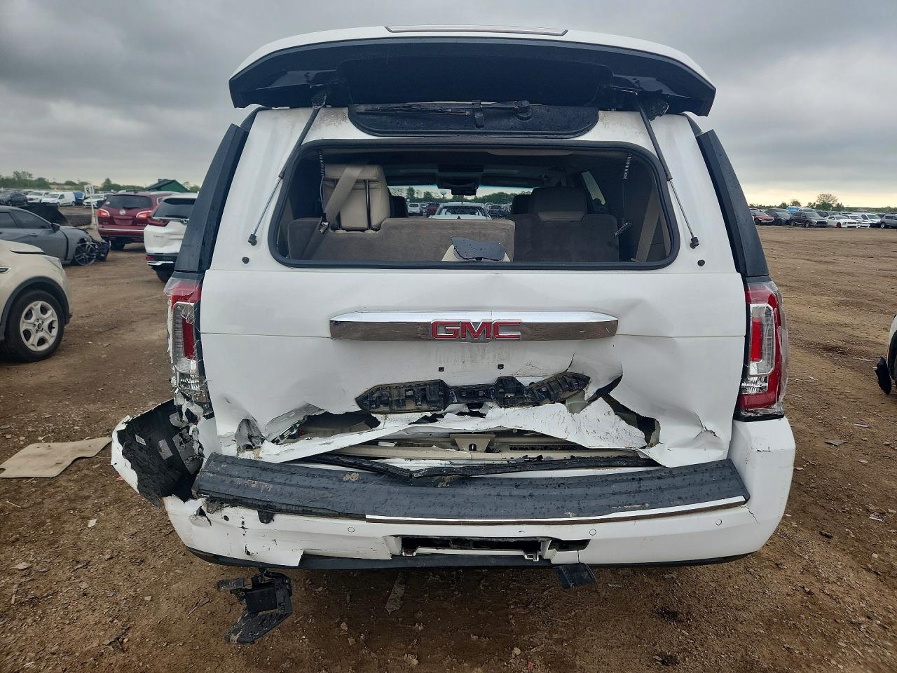 GMC Yukon Denali