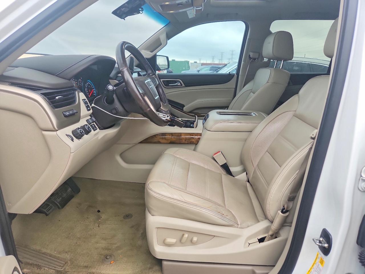 GMC Yukon Denali