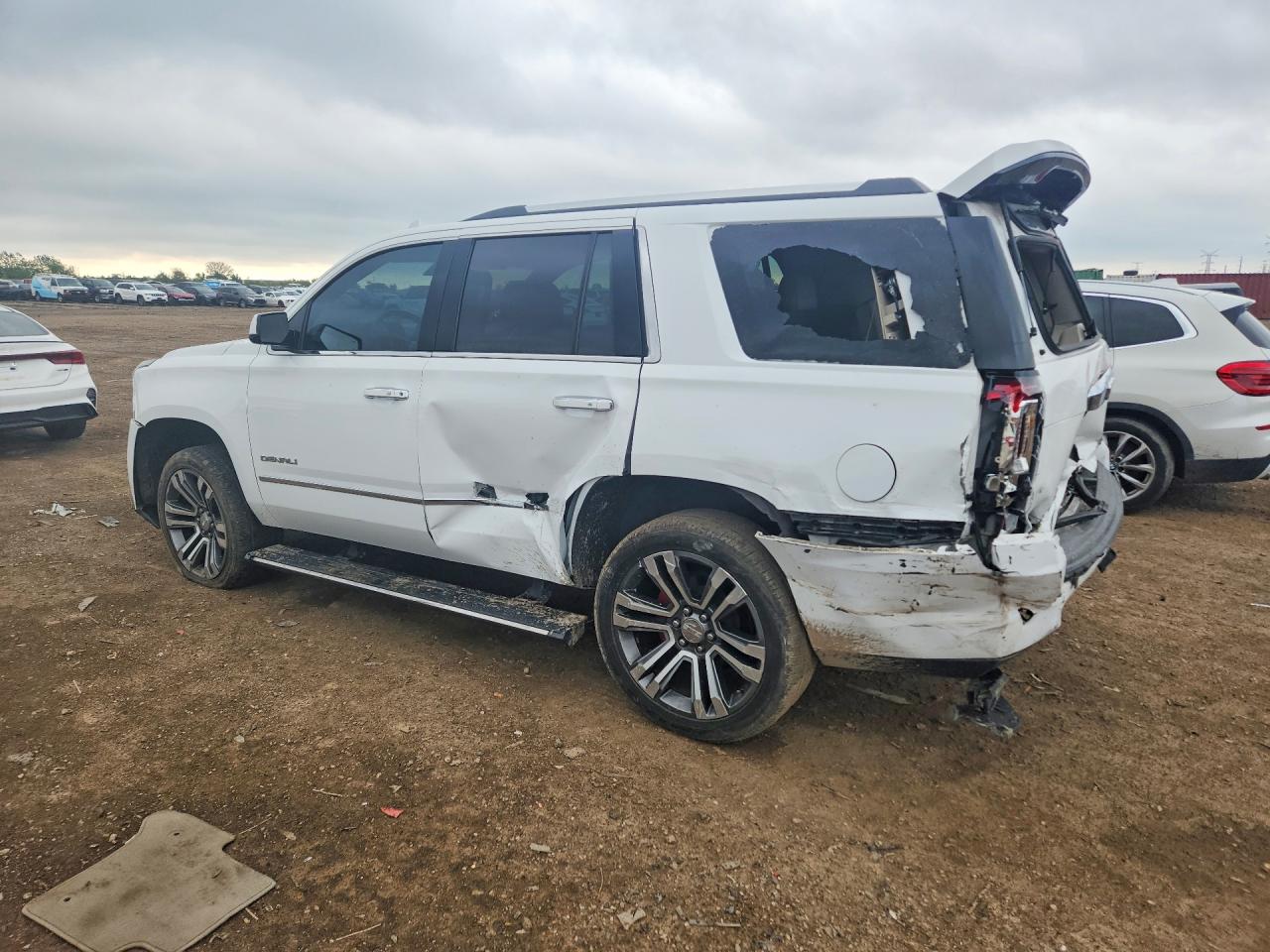 GMC Yukon Denali