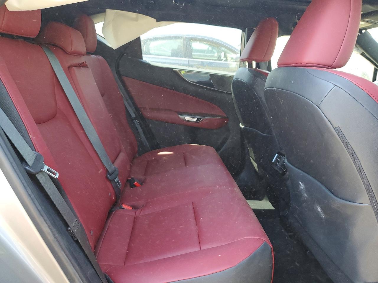 Lexus NX Base