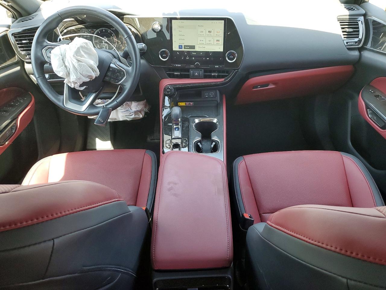 Lexus NX Base
