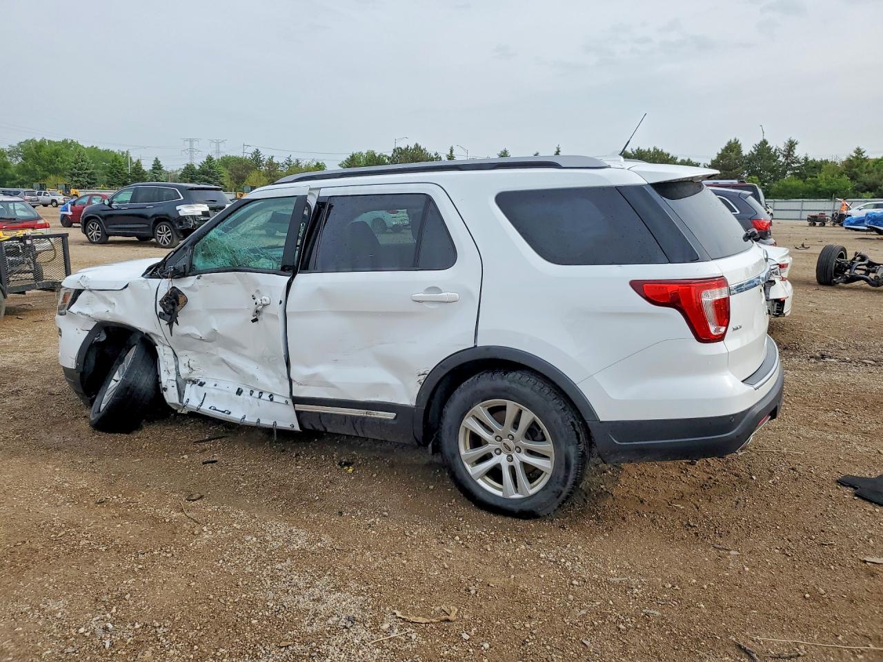 Ford Explorer Xlt