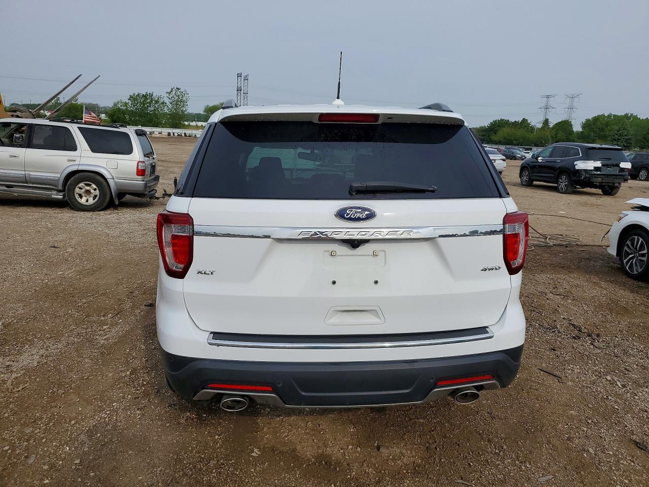 Ford Explorer Xlt