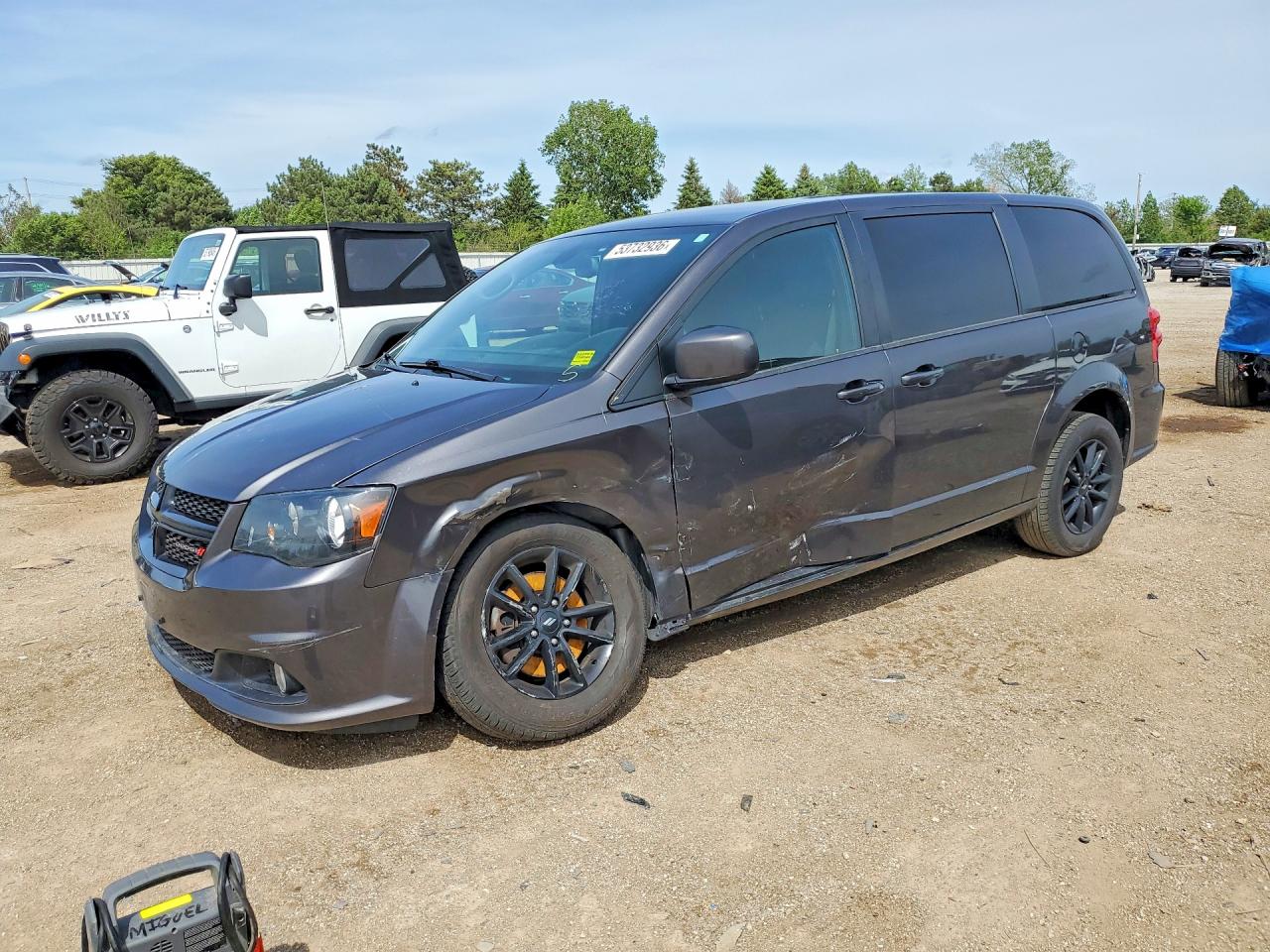 Salvage Dodge Caravan Image