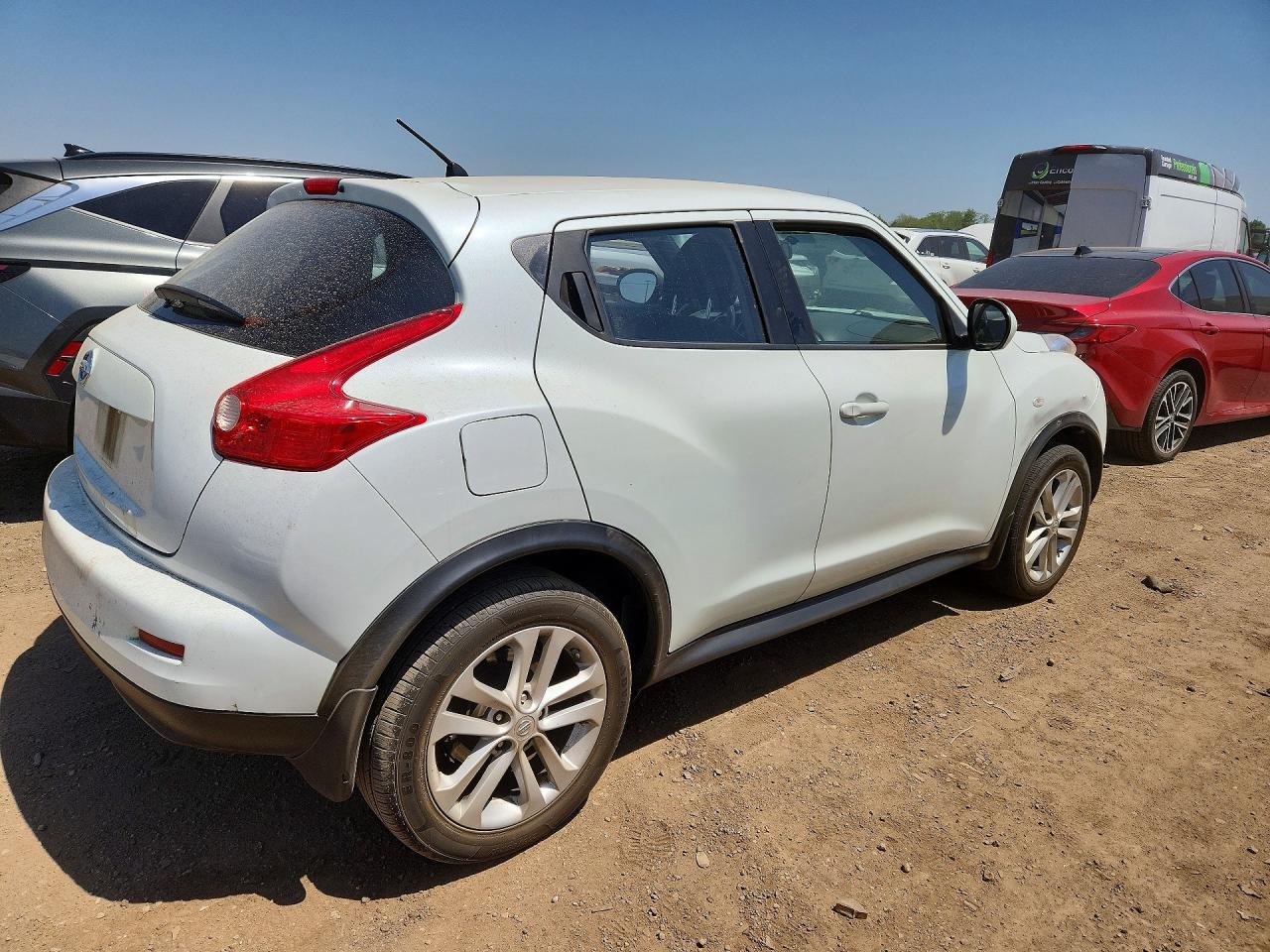Nissan JUKE S