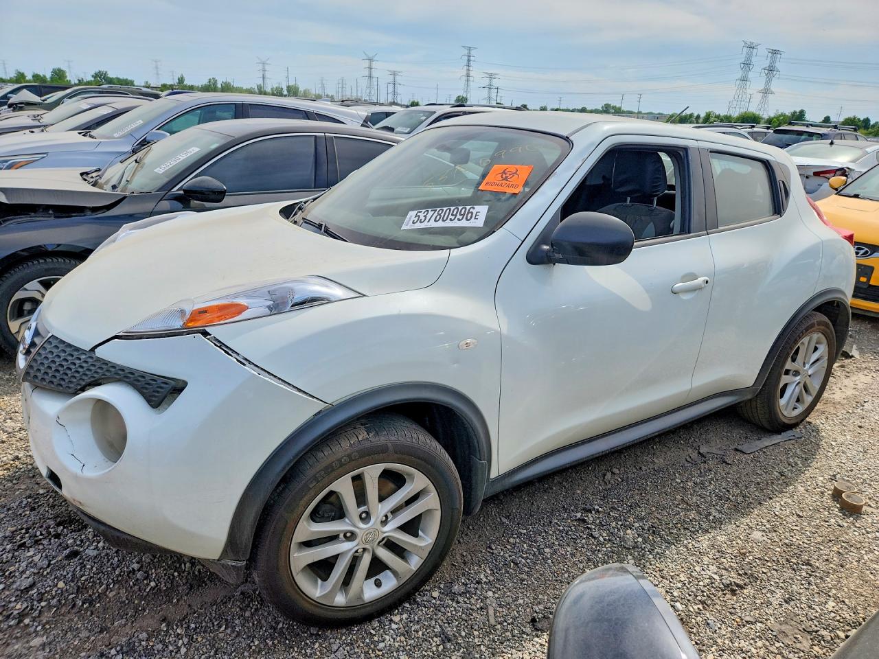 Salvage Nissan JUKE Image